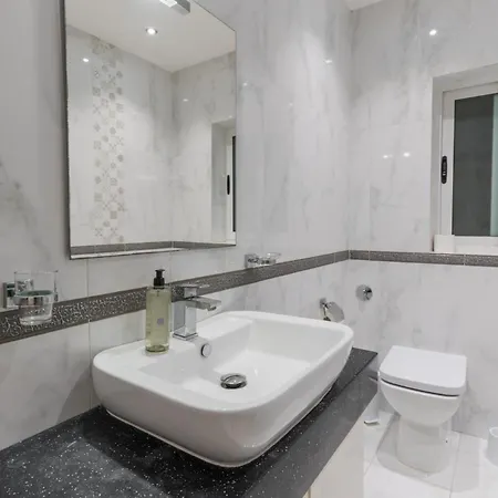 Sun Valley Comfort - Hosted By Sweetstay Apartment
